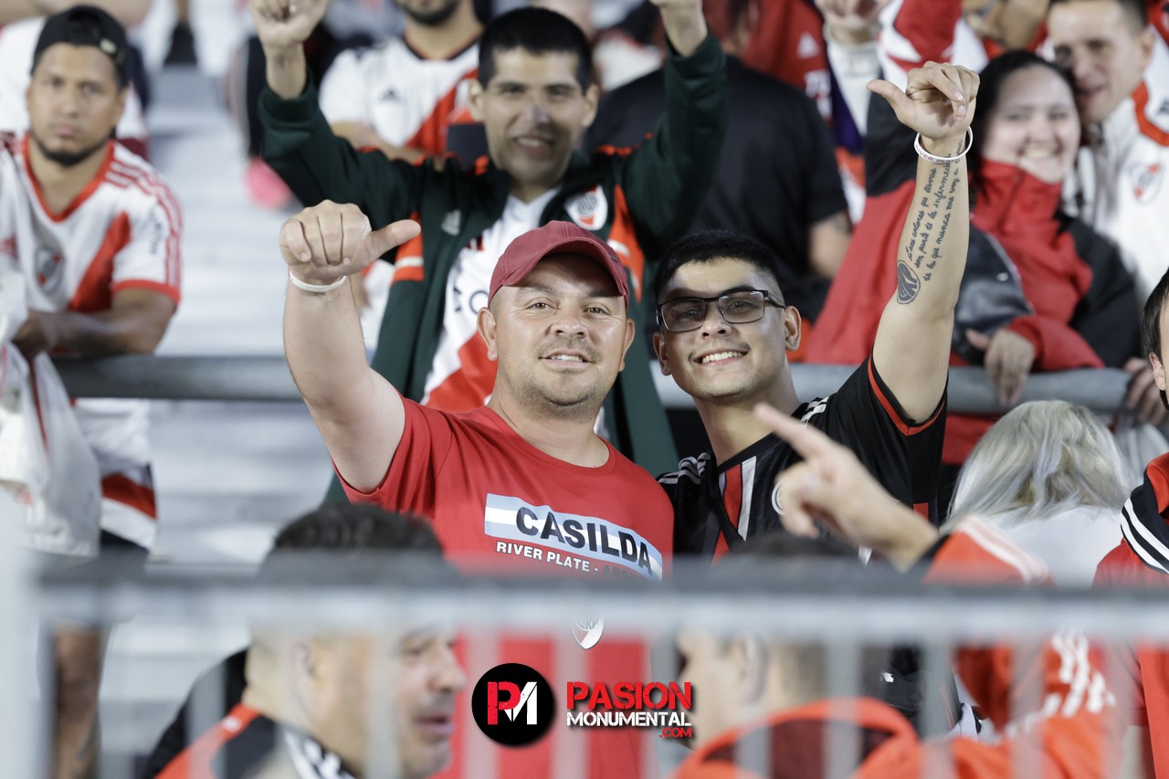 ¡Buscate en el empate de River ante Vélez en el estadio Monumental!