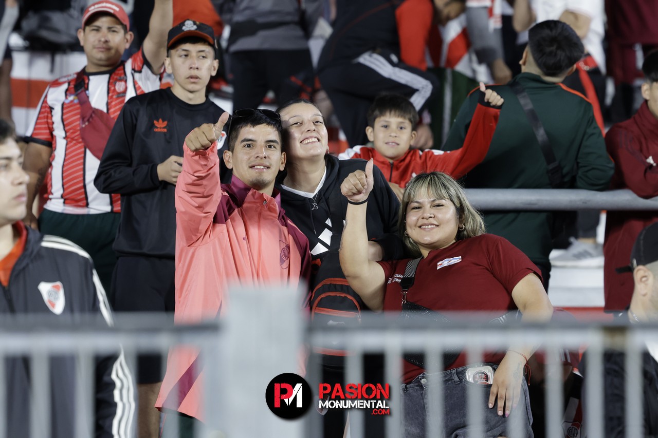 ¡Buscate en el empate de River ante Vélez en el estadio Monumental!