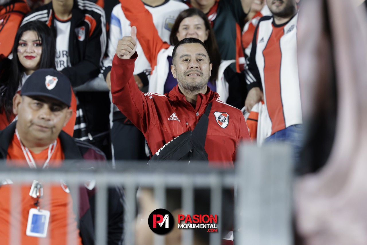 ¡Buscate en el empate de River ante Vélez en el estadio Monumental!