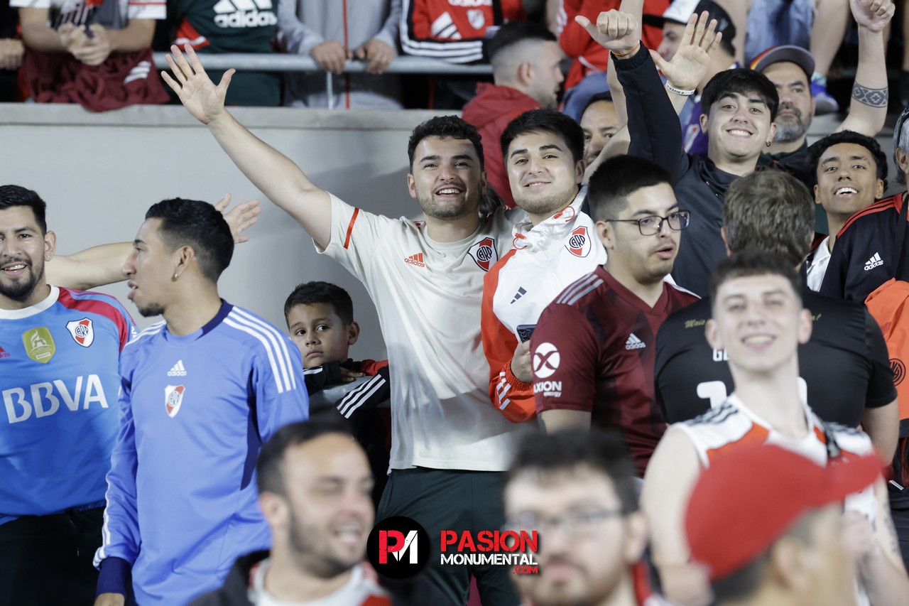 ¡Buscate en el empate de River ante Vélez en el estadio Monumental!