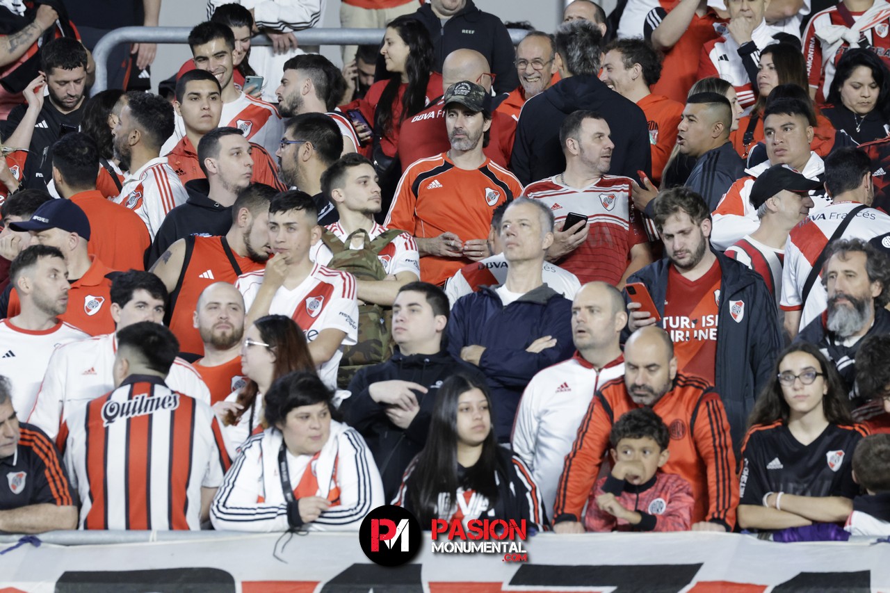 ¡Buscate en el empate de River ante Vélez en el estadio Monumental!