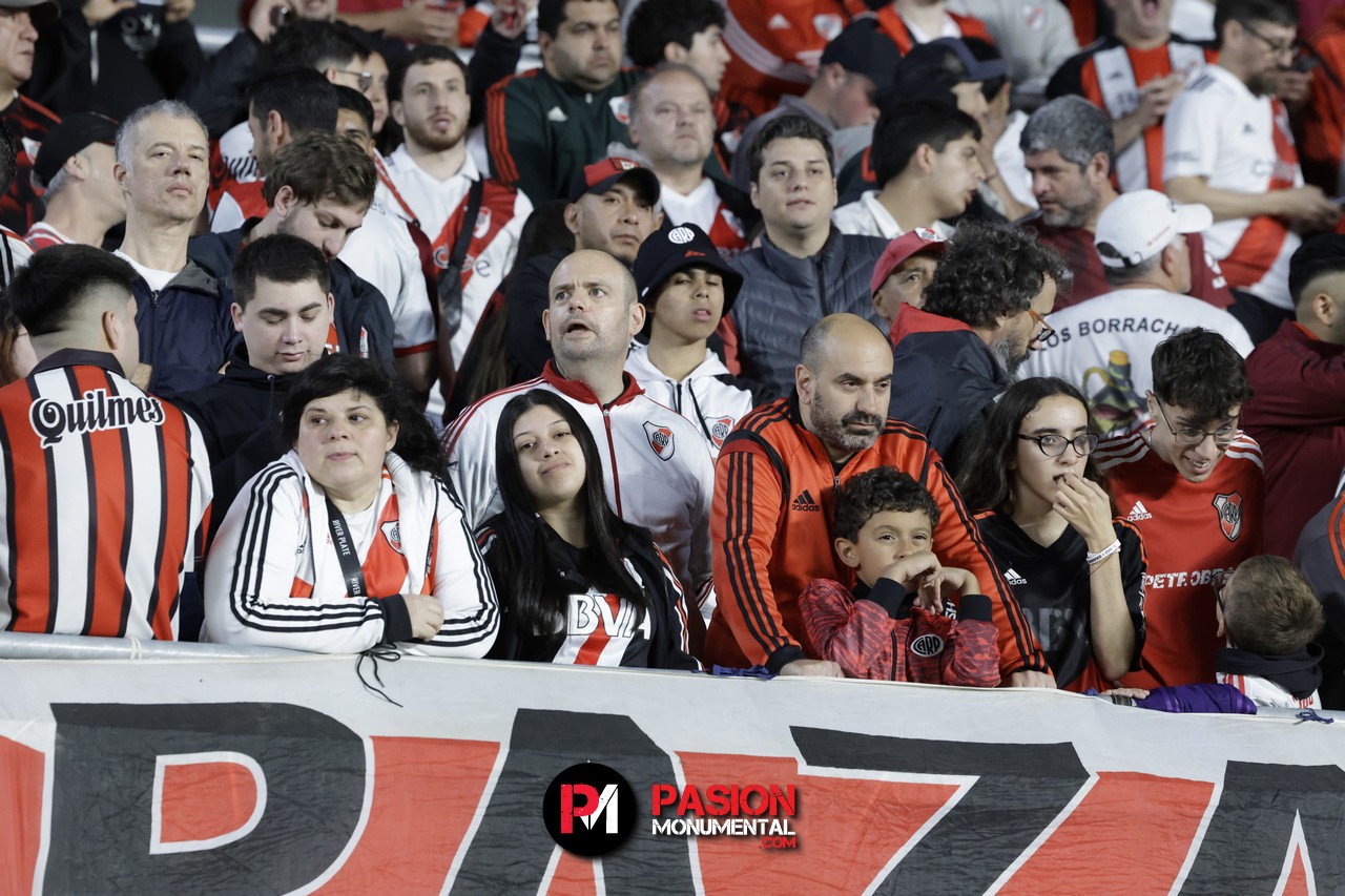 ¡Buscate en el empate de River ante Vélez en el estadio Monumental!