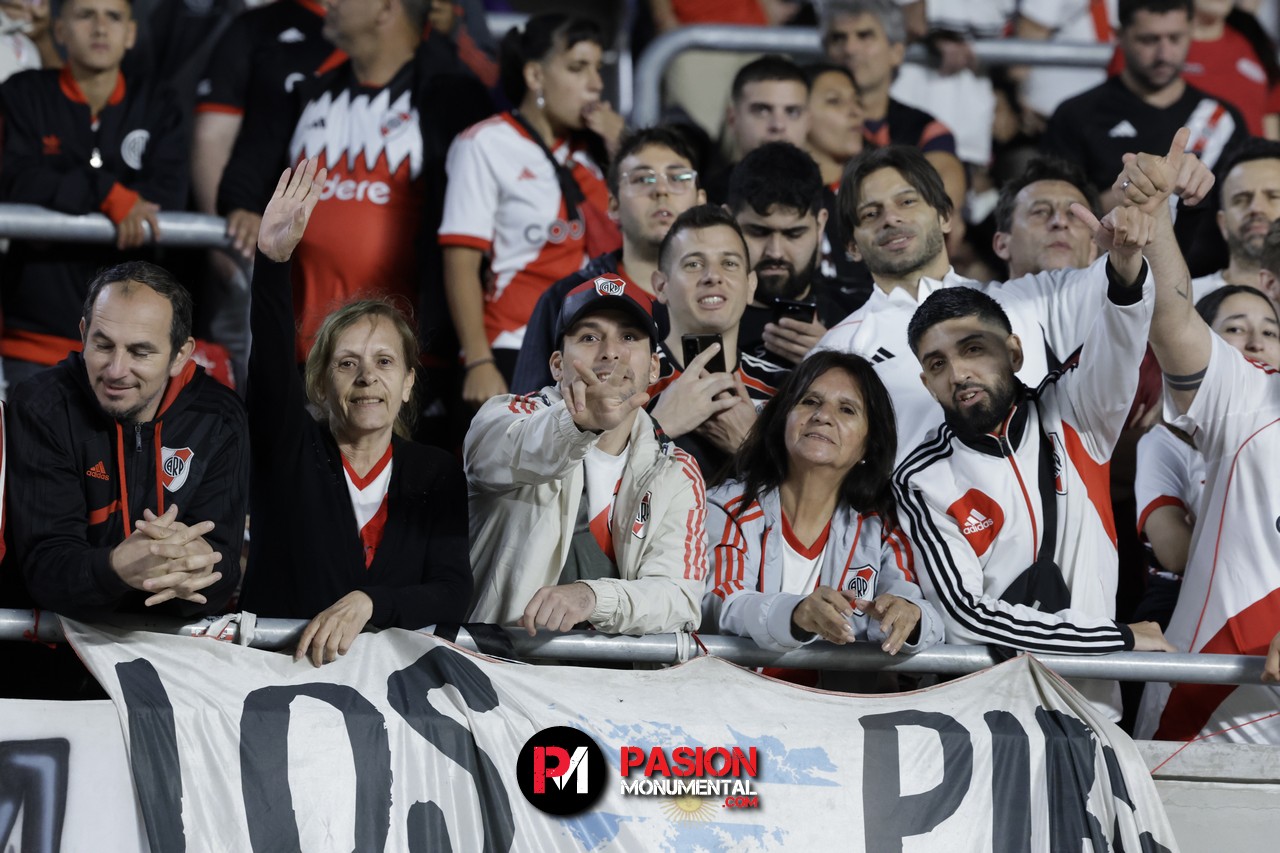 ¡Buscate en el empate de River ante Vélez en el estadio Monumental!