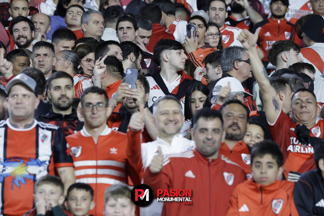 ¡Buscate en el empate de River ante Vélez en el estadio Monumental!