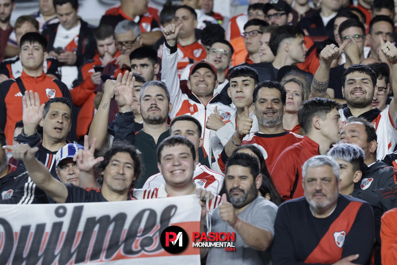 ¡Buscate en el empate de River ante Vélez en el estadio Monumental!