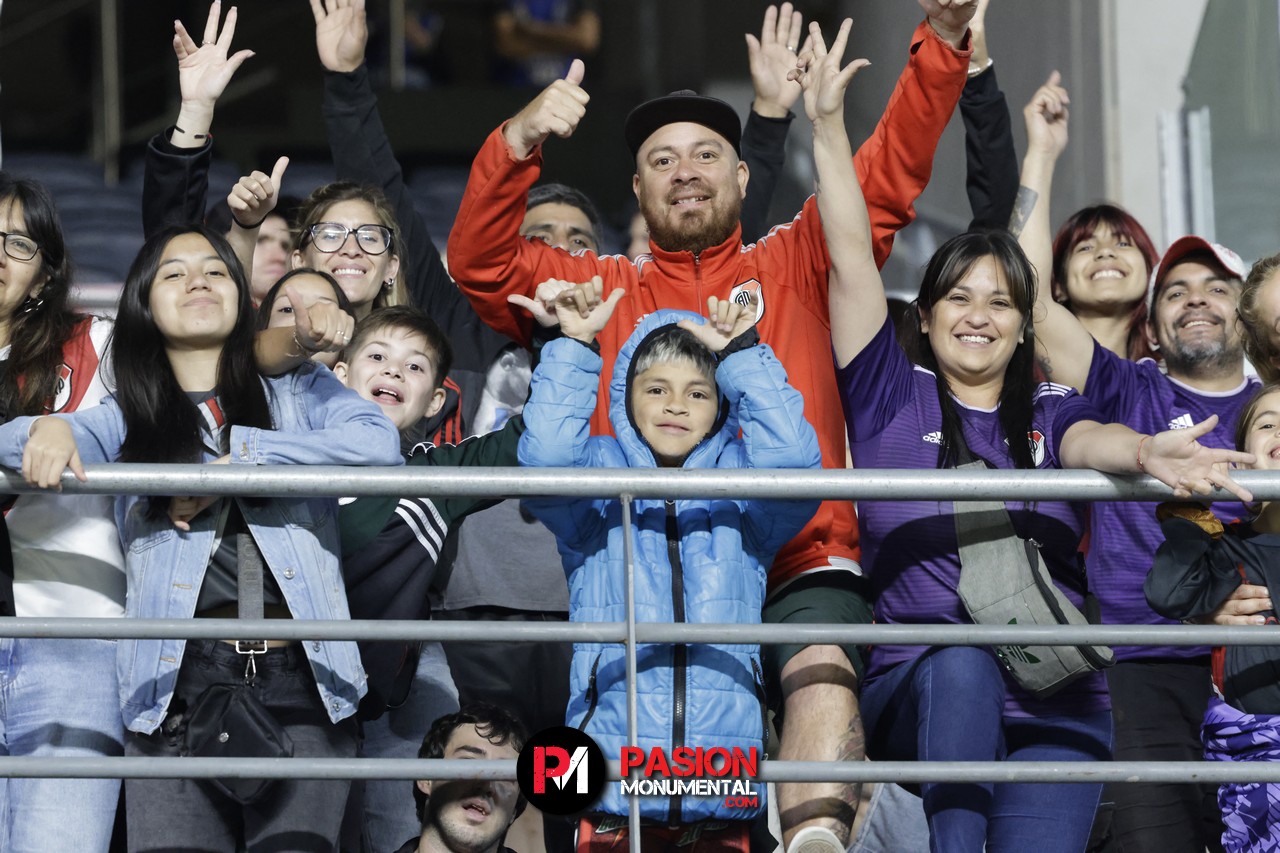 ¡Buscate en el empate de River ante Vélez en el estadio Monumental!