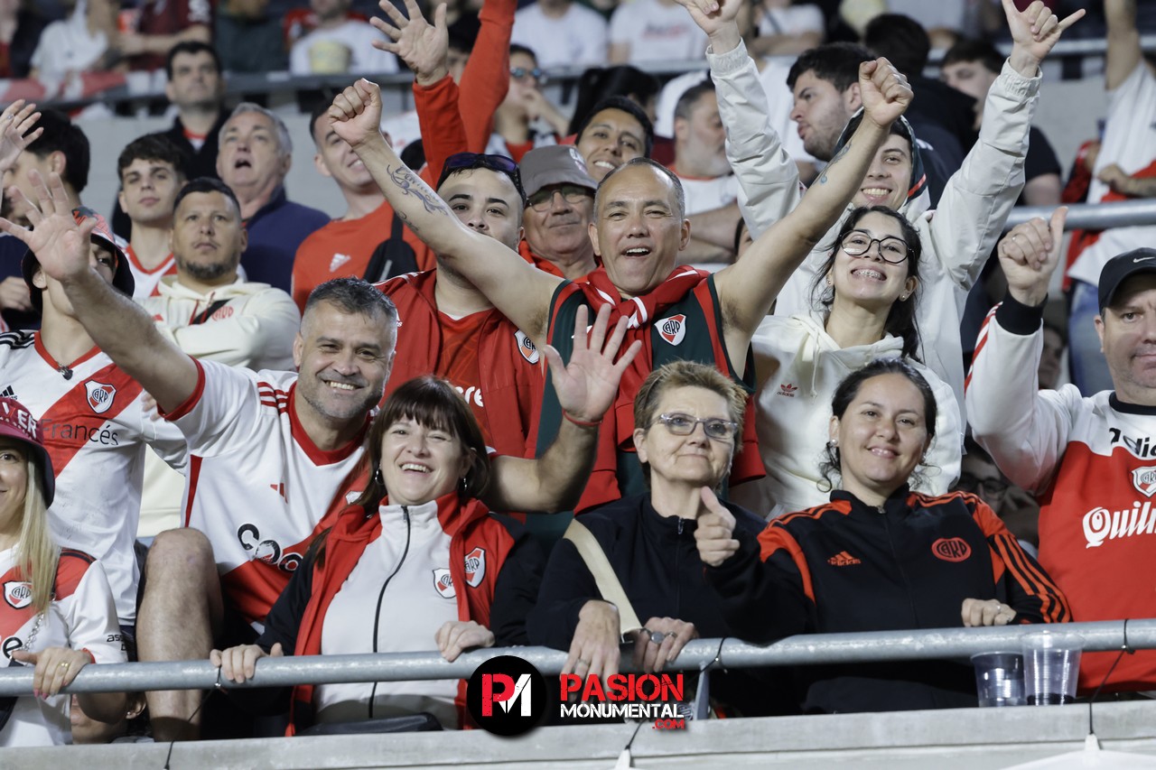 ¡Buscate en el empate de River ante Vélez en el estadio Monumental!