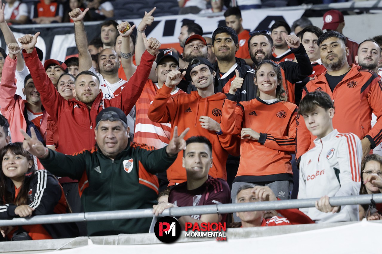 ¡Buscate en el empate de River ante Vélez en el estadio Monumental!