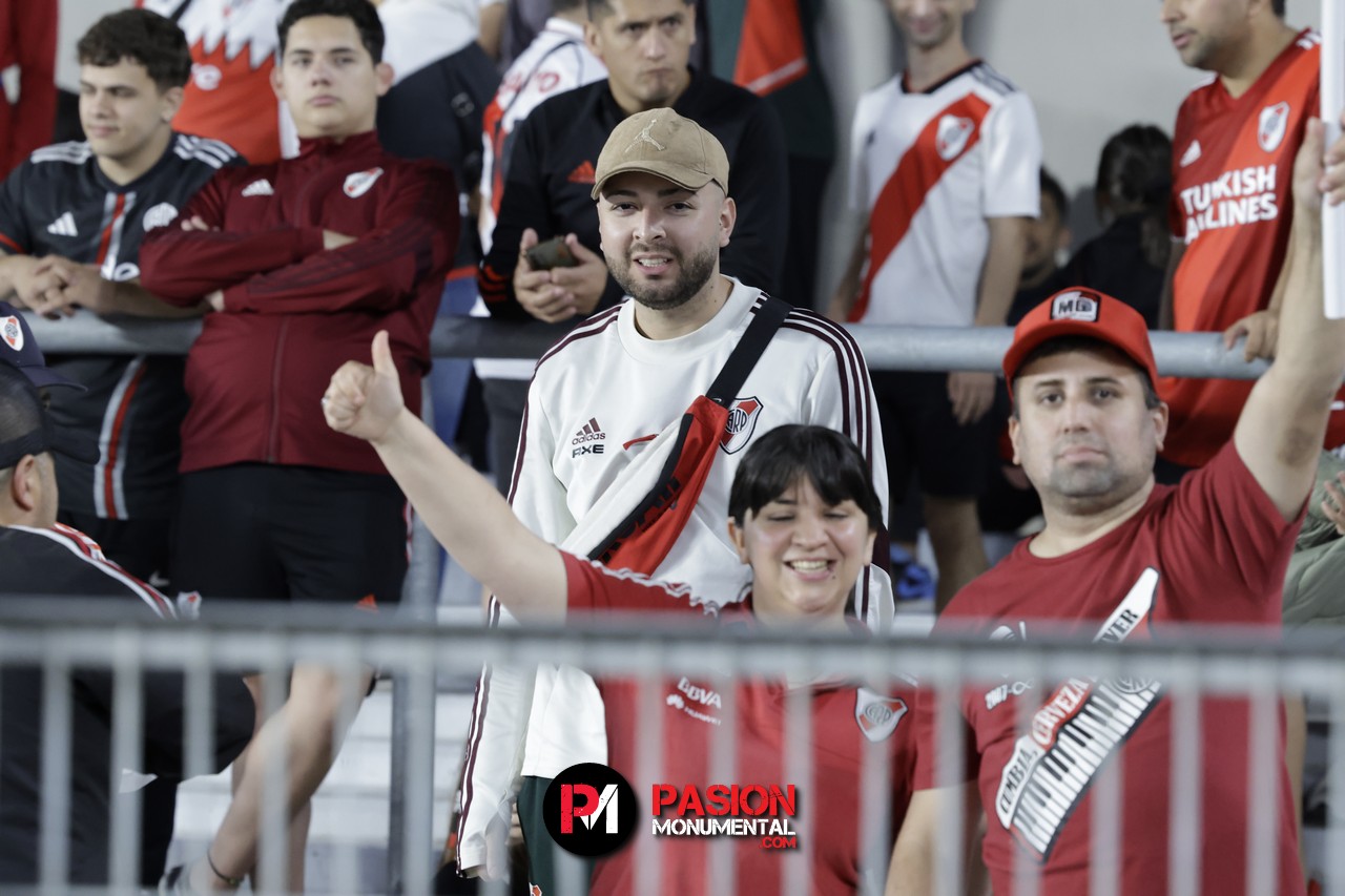 ¡Buscate en el empate de River ante Vélez en el estadio Monumental!