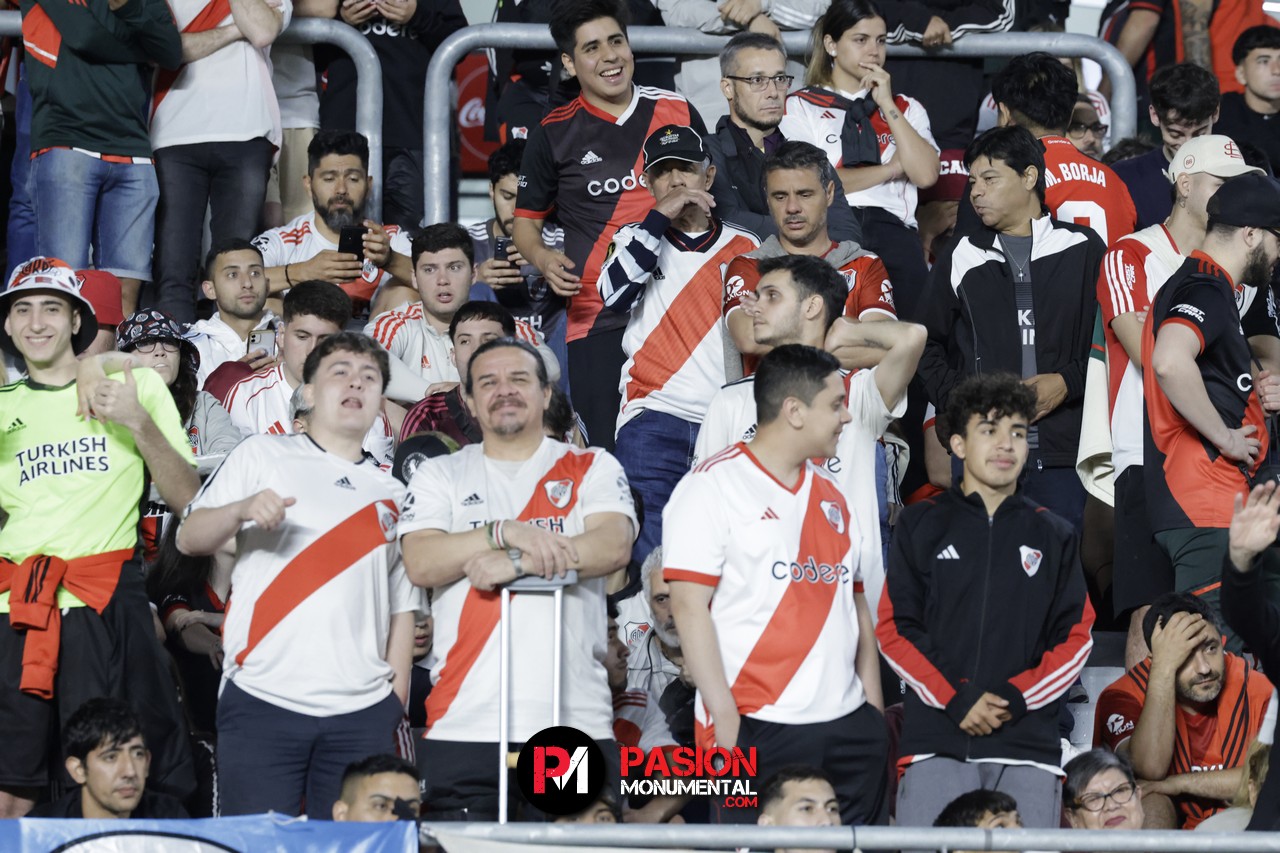 ¡Buscate en el empate de River ante Vélez en el estadio Monumental!