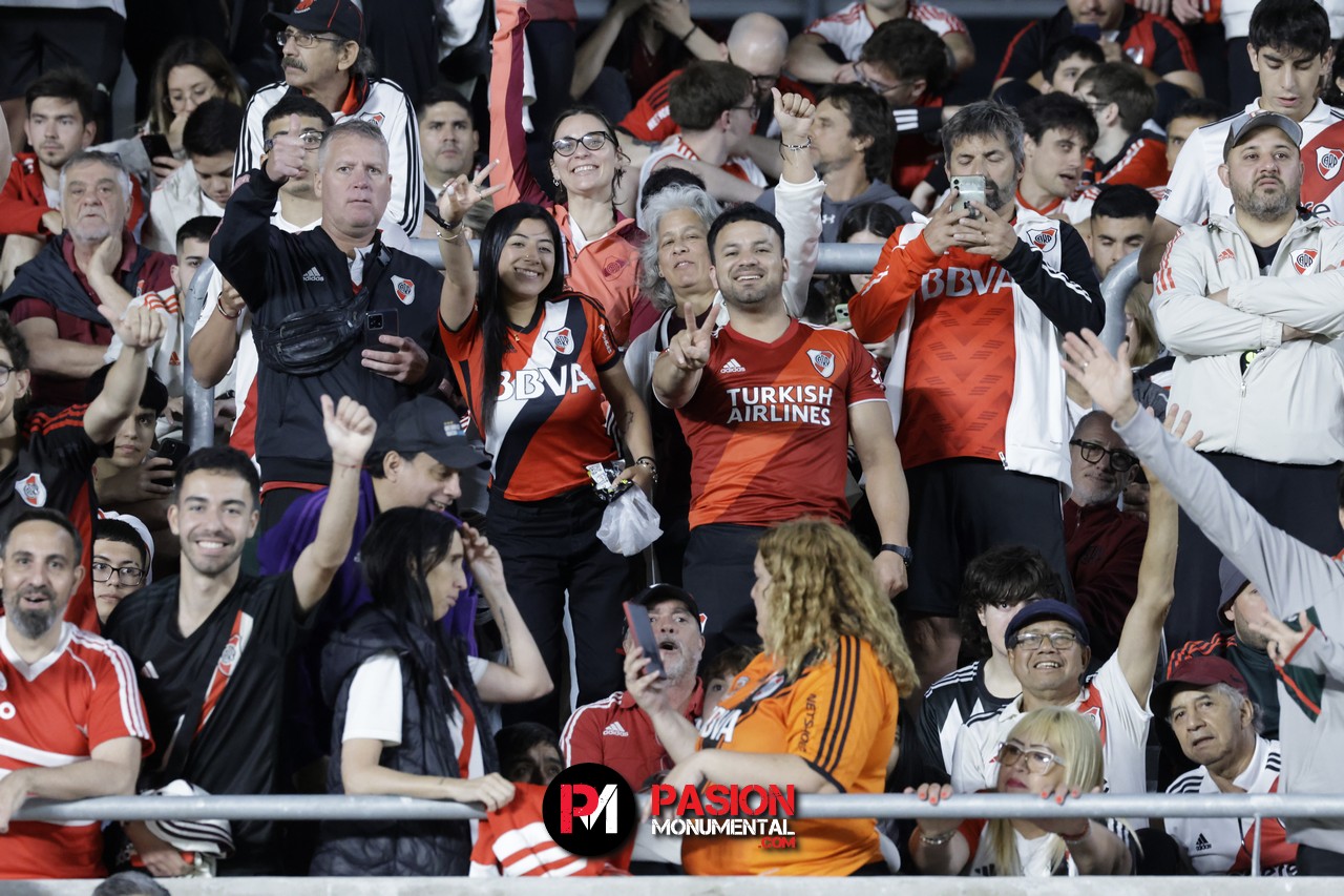 ¡Buscate en el empate de River ante Vélez en el estadio Monumental!