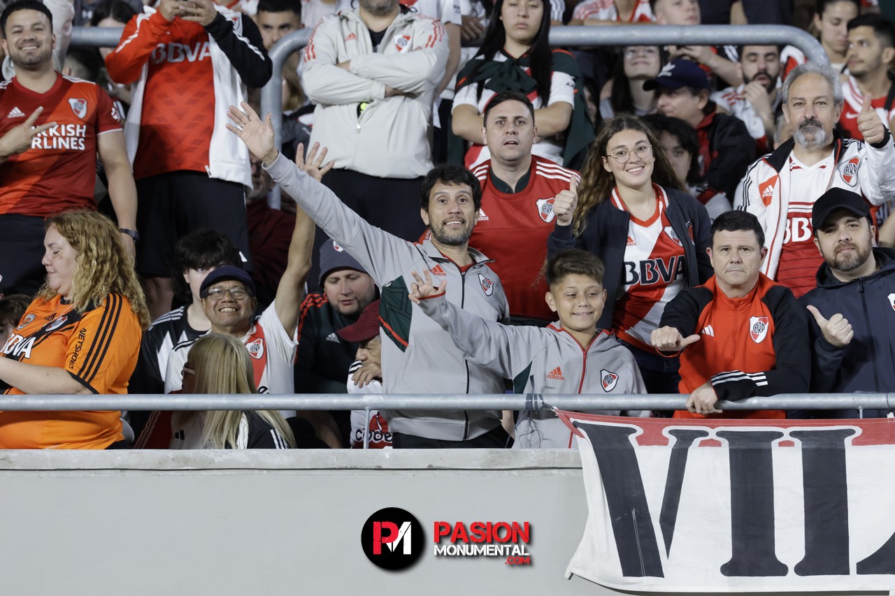 ¡Buscate en el empate de River ante Vélez en el estadio Monumental!