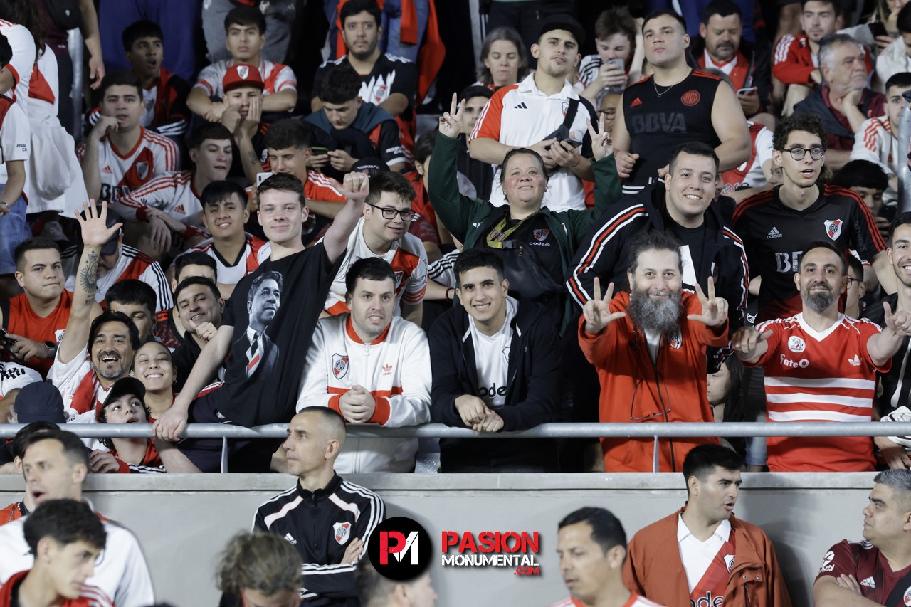 ¡Buscate en el empate de River ante Vélez en el estadio Monumental!