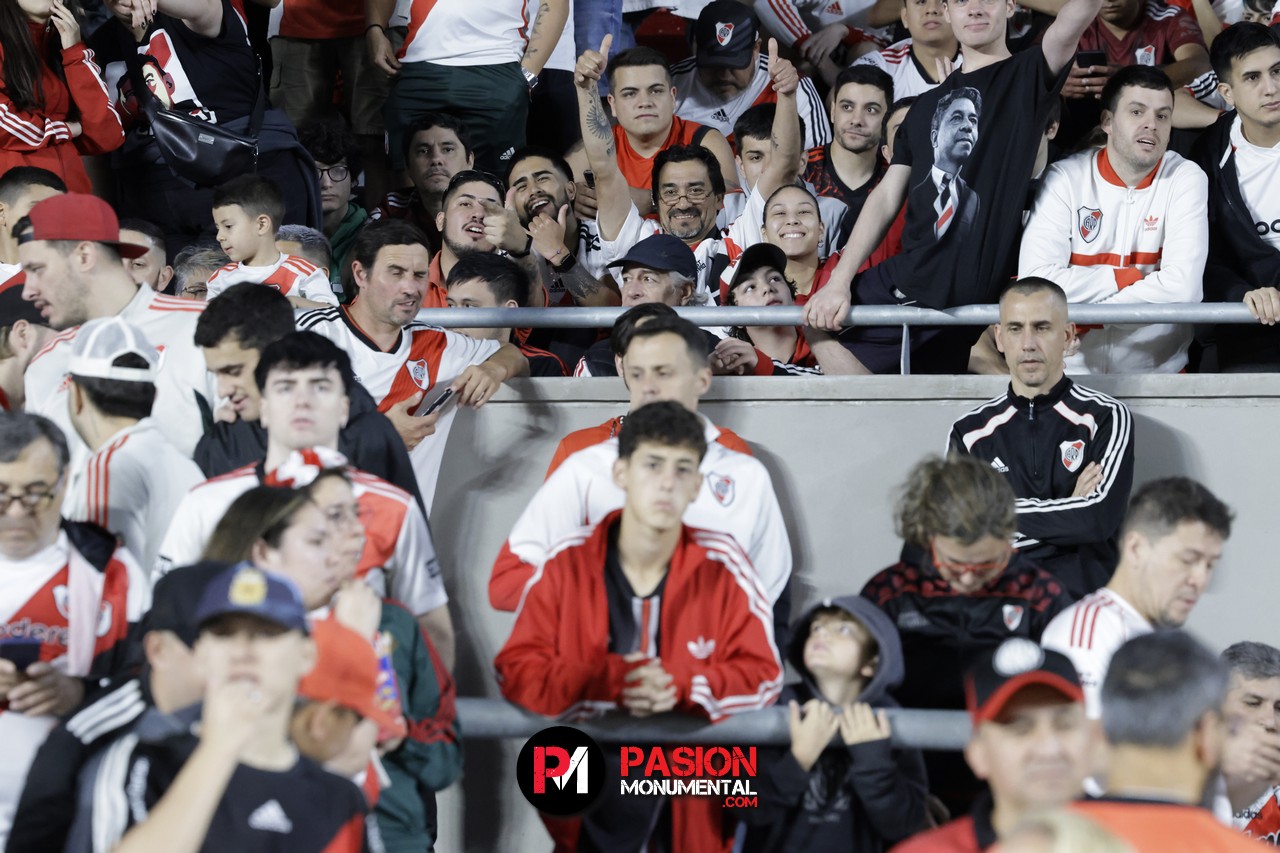 ¡Buscate en el empate de River ante Vélez en el estadio Monumental!