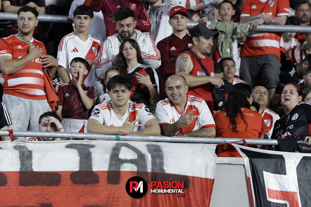 ¡Buscate en el empate de River ante Vélez en el estadio Monumental!
