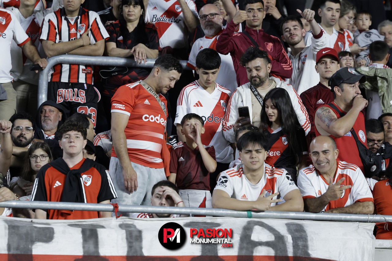 ¡Buscate en el empate de River ante Vélez en el estadio Monumental!