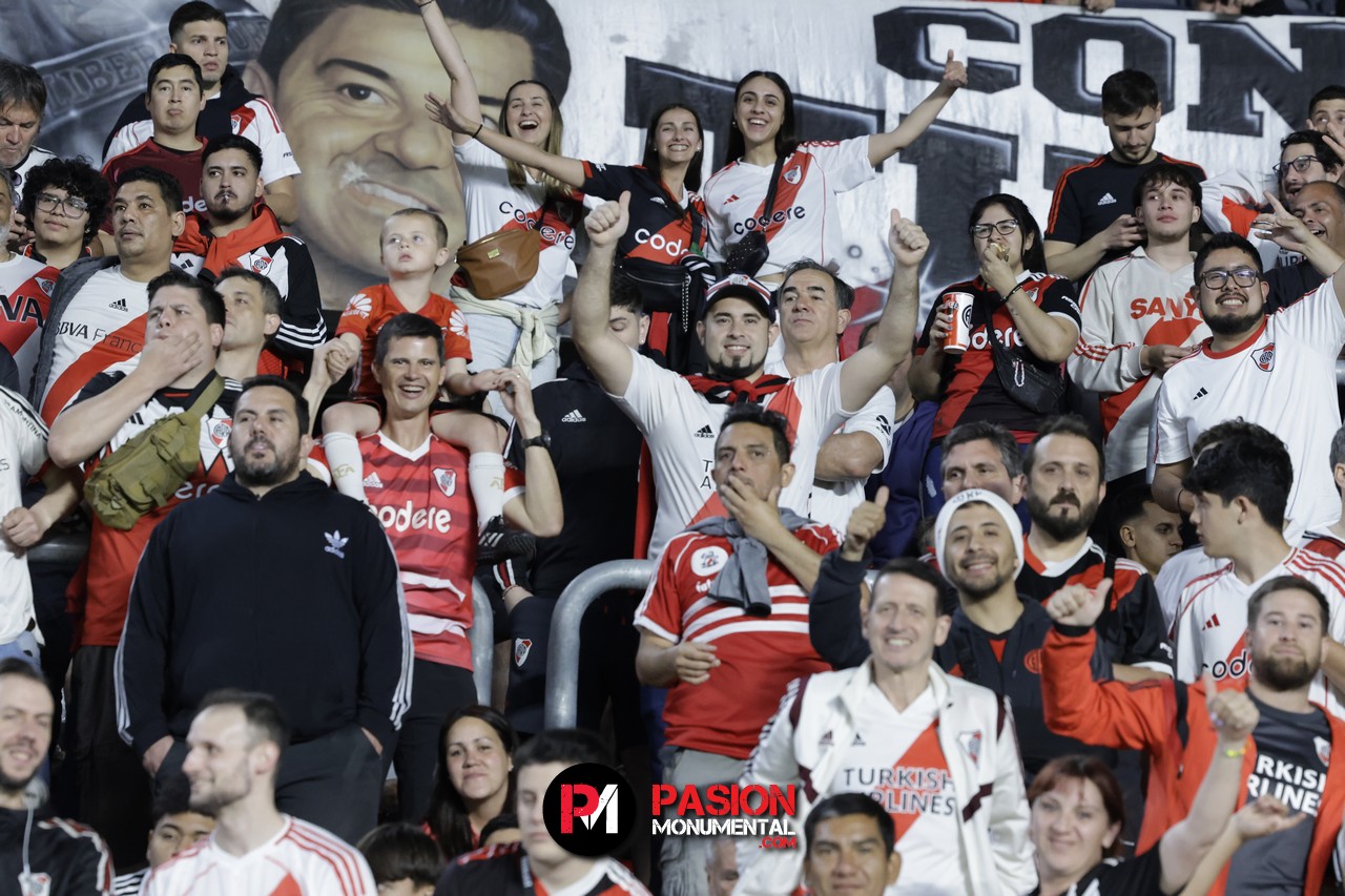 ¡Buscate en el empate de River ante Vélez en el estadio Monumental!