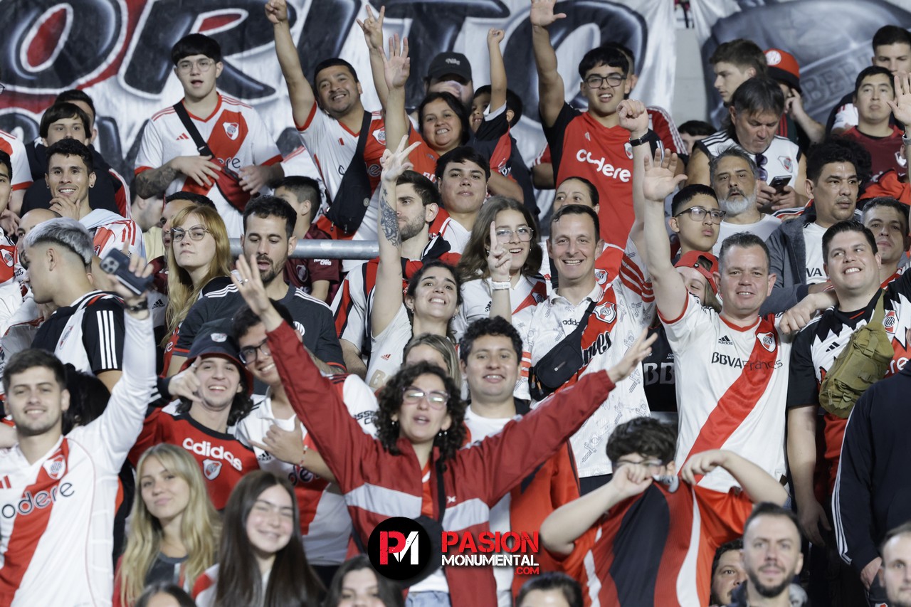 ¡Buscate en el empate de River ante Vélez en el estadio Monumental!