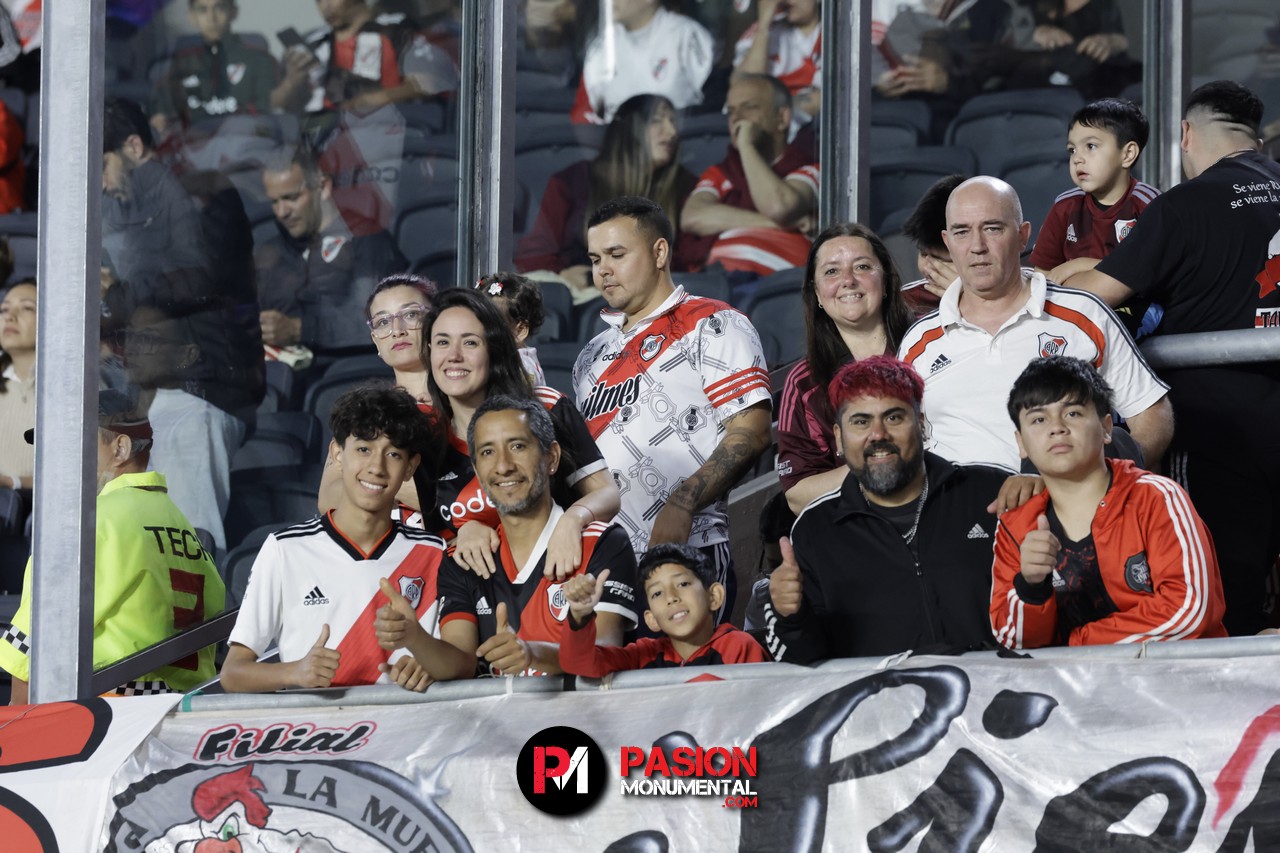 ¡Buscate en el empate de River ante Vélez en el estadio Monumental!