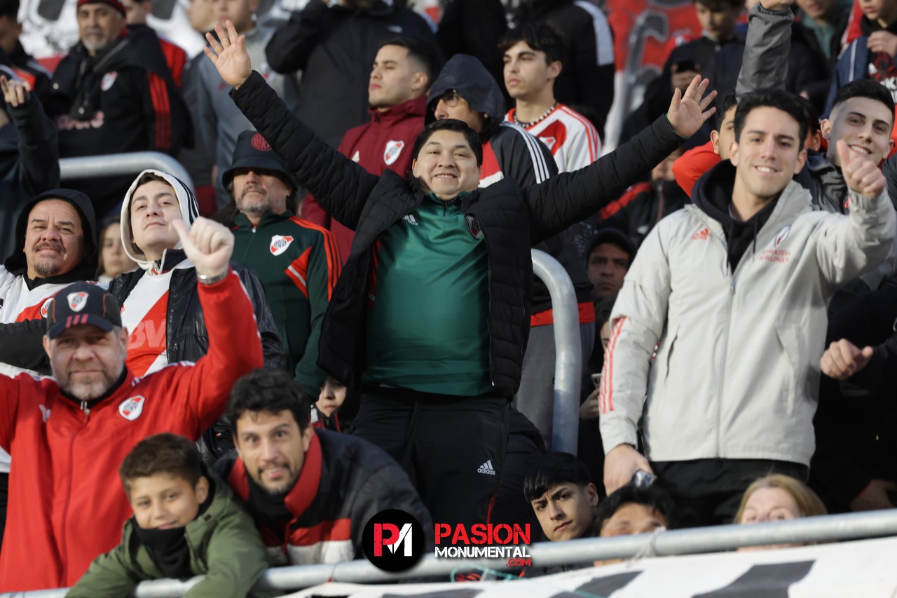 ¡Buscate en la victoria de River ante Arsenal de Sarandí, por la Copa de la Liga, en el estadio Mâs Monumental!