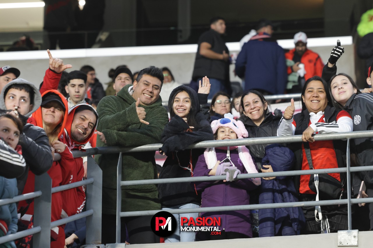 ¡Buscate en la victoria de River ante Arsenal de Sarandí, por la Copa de la Liga, en el estadio Mâs Monumental!