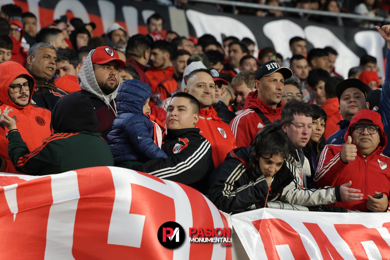 ¡Buscate en la victoria de River ante Arsenal de Sarandí, por la Copa de la Liga, en el estadio Mâs Monumental!