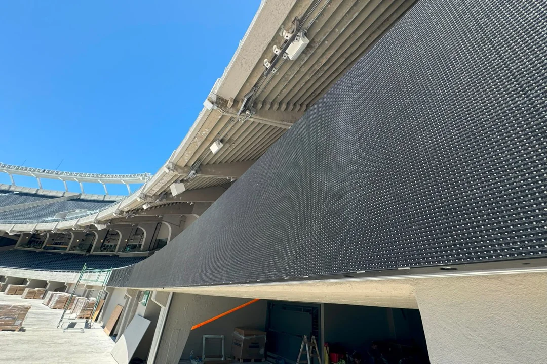 ¿Qué son las nuevas pantallas LED 360° que comenzó a instalar River en el Monumental?