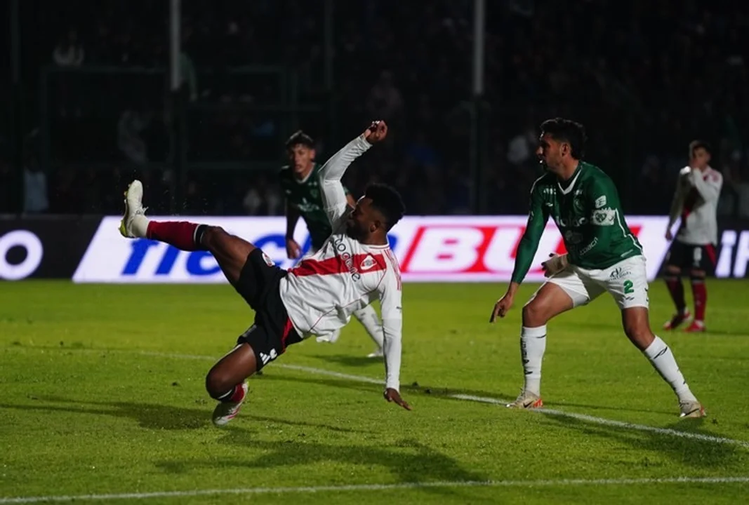 Tercer empate consecutivo: River igualó ante Sarmiento en Junín