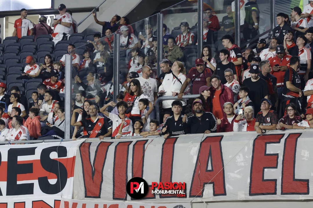 ¡Buscate en el triunfazo bajo lluvia de River en el Monumental!